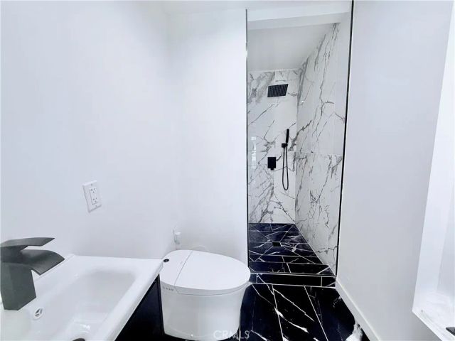 2111 Perry, Redondo Beach, CA 90278