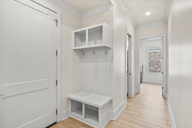 10133 CLIVEDEN CIR S, Collierville, TN 38017