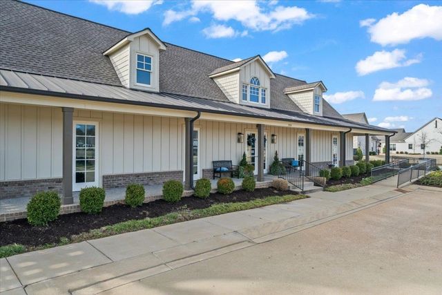 10133 CLIVEDEN CIR S, Collierville, TN 38017