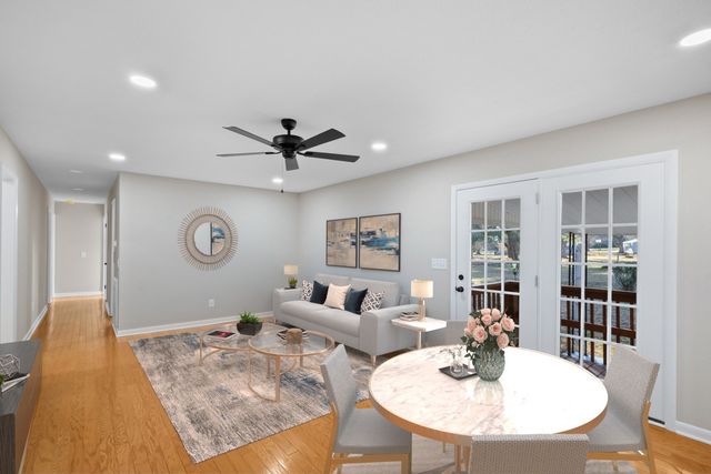 215 Hill St, Estill Springs, TN 37330