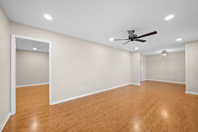 215 Hill St, Estill Springs, TN 37330