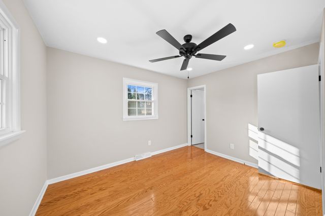 215 Hill St, Estill Springs, TN 37330