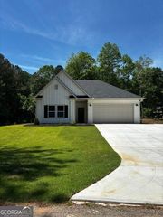 116 Valley View Drive, Maysville, GA 30558