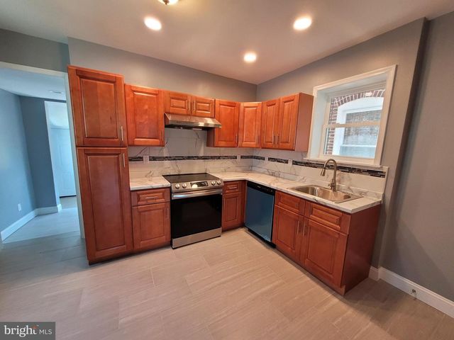 45 GREEN ST, Lansdale, PA 19446