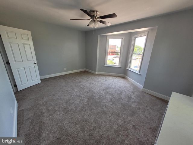 45 GREEN ST, Lansdale, PA 19446