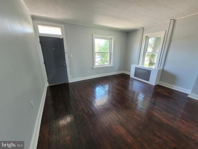 45 GREEN ST, Lansdale, PA 19446