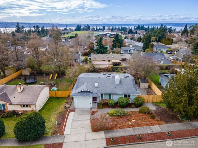 5008 22nd Avenue NE, Tacoma, WA 98422