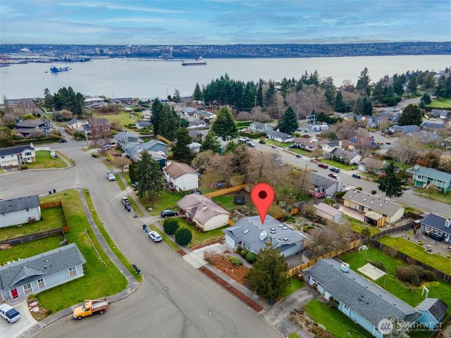 5008 22nd Avenue NE, Tacoma, WA 98422