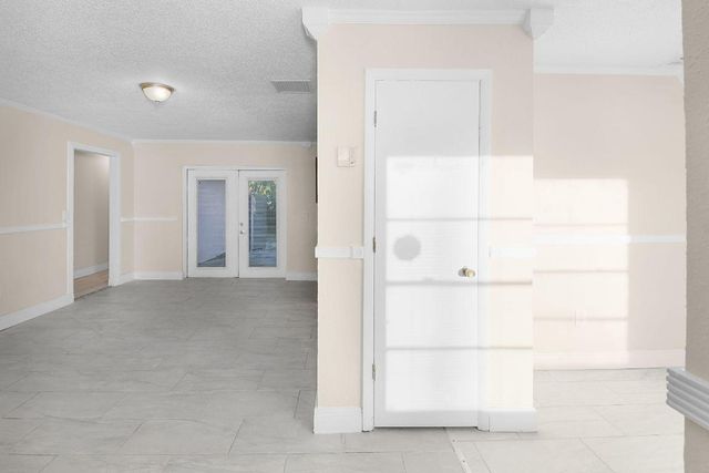 2652 Iroquois Avenue, Fort Pierce, FL 34946