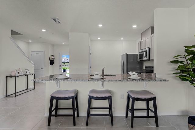 3494 MAJOR OAK BOULEVARD, Apopka, FL 32703