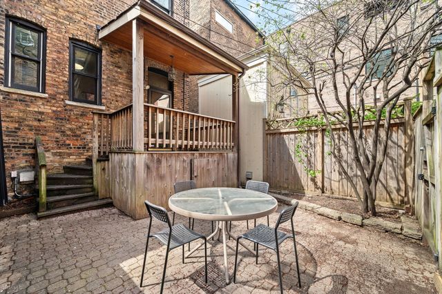 2411 N Burling Street, Chicago, IL 60614