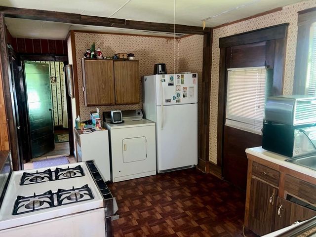 30 Bedford St, Burlington, MA 01803