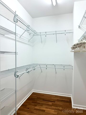 471 26th Avenue NE C, Hickory, NC 28601