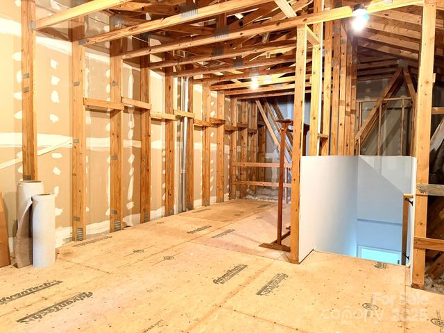 471 26th Avenue NE C, Hickory, NC 28601