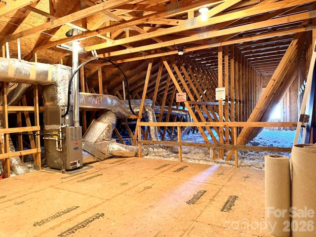 471 26th Avenue NE C, Hickory, NC 28601