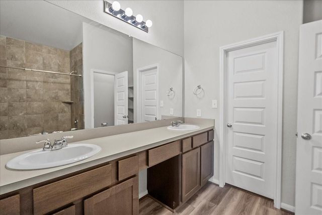 503 Thunder Cloud Drive, Baytown, TX 77523