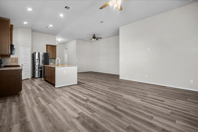 503 Thunder Cloud Drive, Baytown, TX 77523