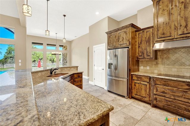 1224 Fm 3432, Adkins, TX 78101