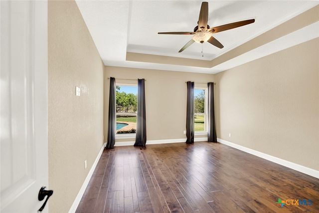 1224 Fm 3432, Adkins, TX 78101