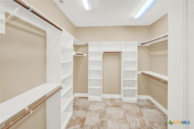 1224 Fm 3432, Adkins, TX 78101