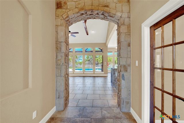 1224 Fm 3432, Adkins, TX 78101