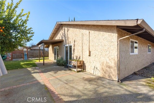 5 Nancy Lane, Chico, CA 95926