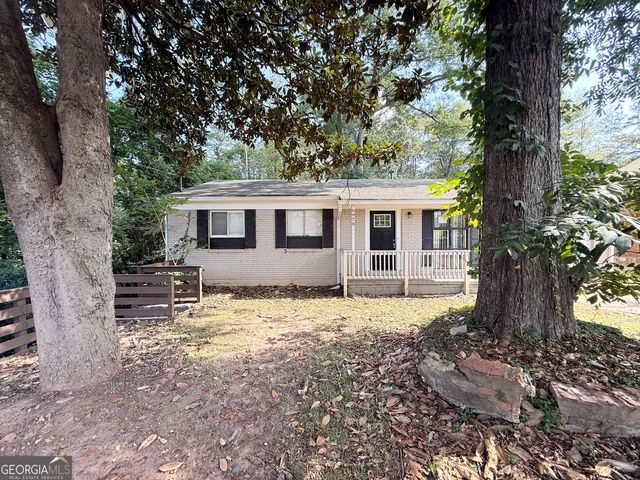 6979 Bruce Circle, Lithonia, GA 30058