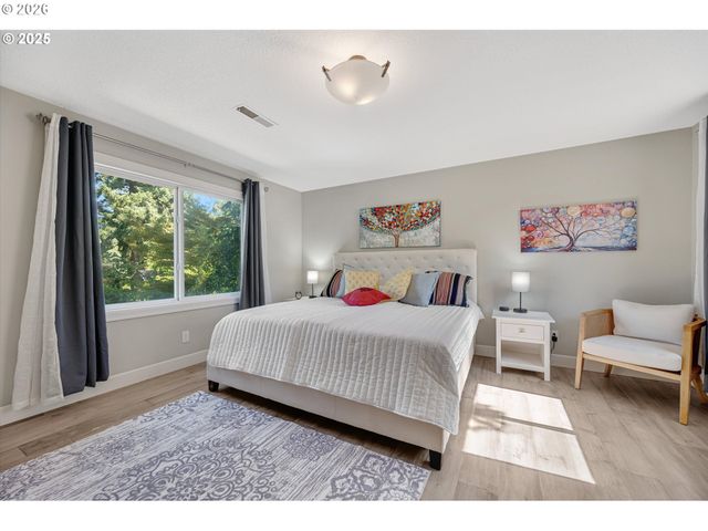 8444 Sw 58th Ave, Portland, OR 97219