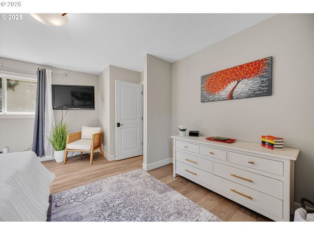 8444 Sw 58th Ave, Portland, OR 97219