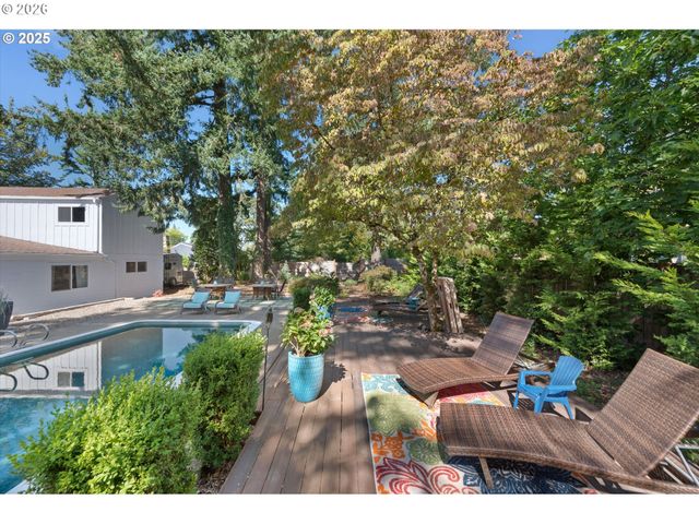 8444 Sw 58th Ave, Portland, OR 97219