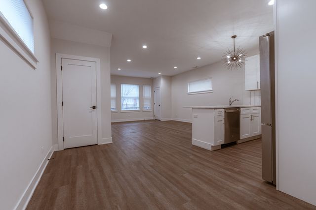 4608 S Indiana Avenue 1, Chicago, IL 60653