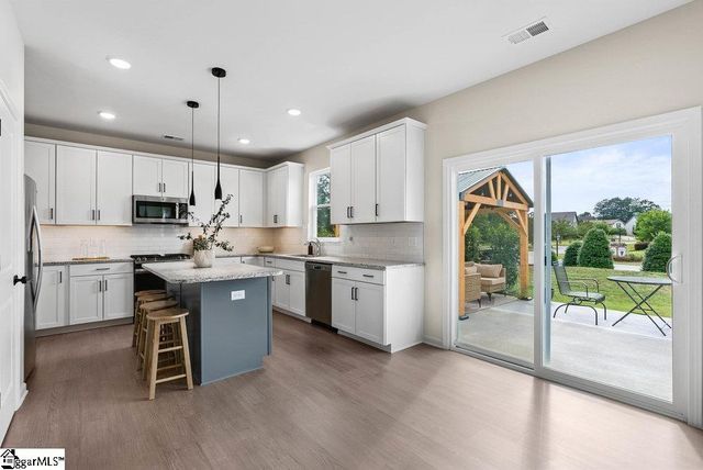 6003 Haddington Drive, Roebuck, SC 29376