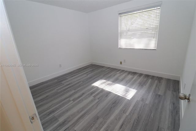 16531 NE 35th Ave 103, North Miami Beach, FL 33160