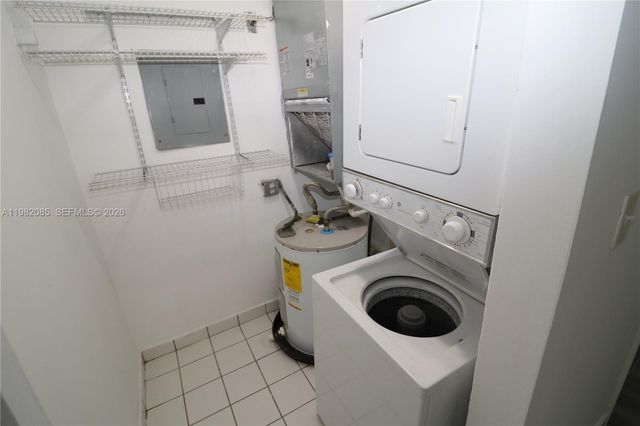 16531 NE 35th Ave 103, North Miami Beach, FL 33160