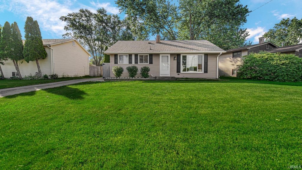 2635 Prescott Drive, Mishawaka, IN 46544