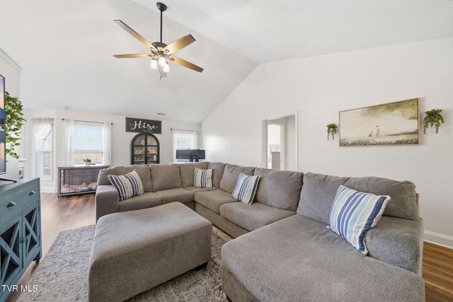 54 Boone Hill Court 54, Johnson City, TN 37615