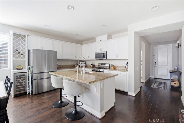 815 W Elaine, Santa Maria, CA 93458