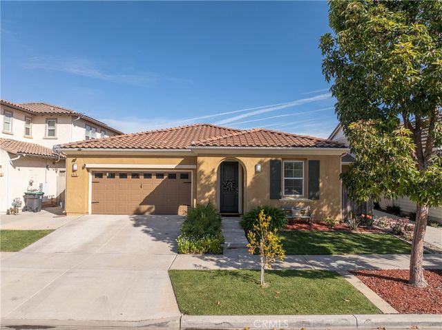 815 W Elaine, Santa Maria, CA 93458