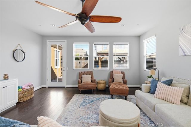 815 W Elaine, Santa Maria, CA 93458