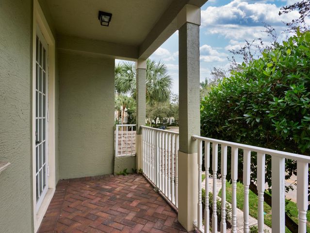 261 E Bay Cedar Circle, Jupiter, FL 33458