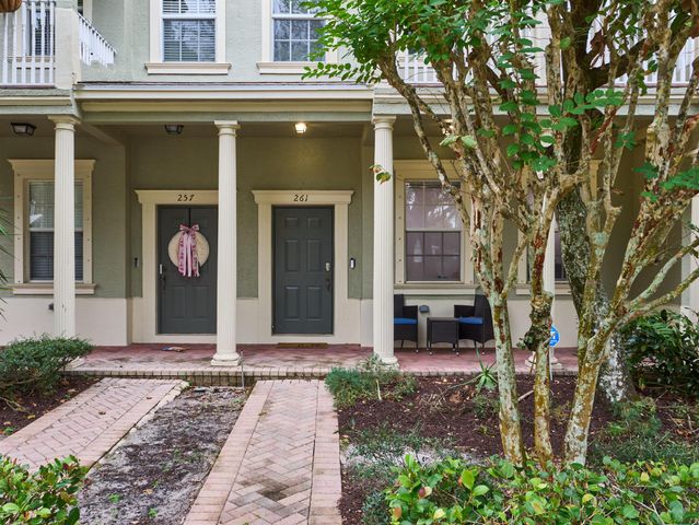 261 E Bay Cedar Circle, Jupiter, FL 33458
