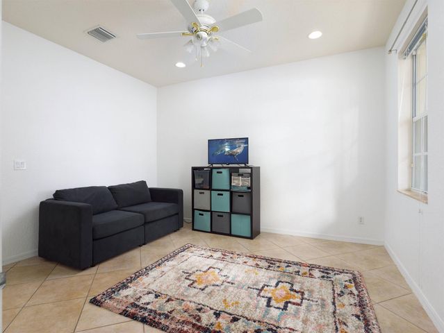 261 E Bay Cedar Circle, Jupiter, FL 33458