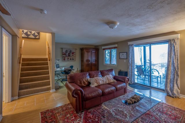 974 Hard Road D6, Hartford, VT 05059