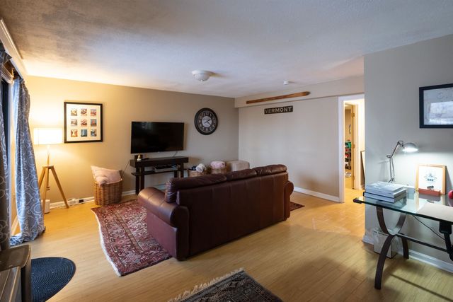 974 Hard Road D6, Hartford, VT 05059