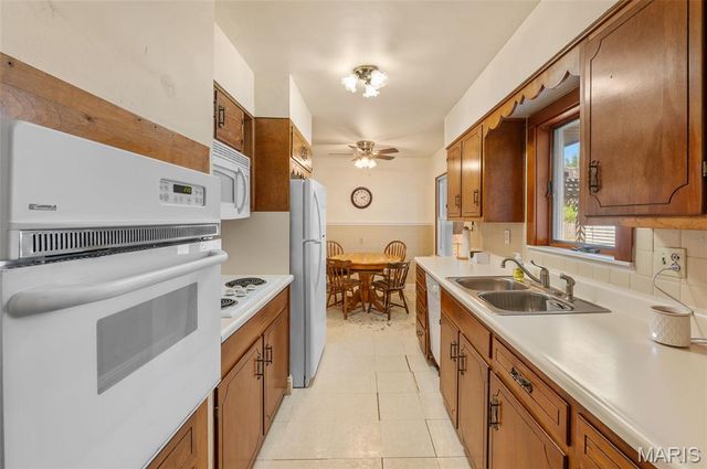 917 Willow Street, Wood River, IL 62095