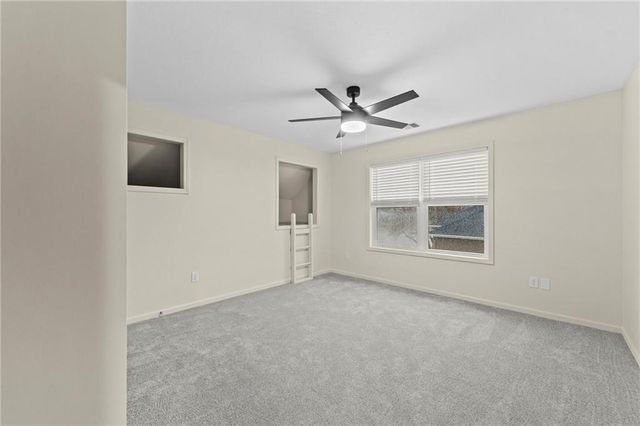 2821 SW Carlton Drive, Lee's Summit, MO 64082