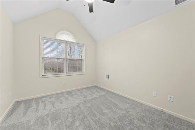 2821 SW Carlton Drive, Lee's Summit, MO 64082