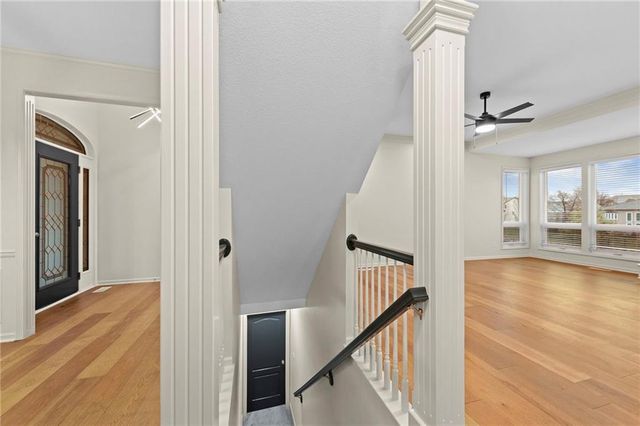 2821 SW Carlton Drive, Lee's Summit, MO 64082