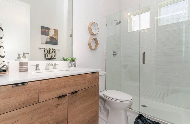 2239 Lovedale Avenue 105, Dallas, TX 75235