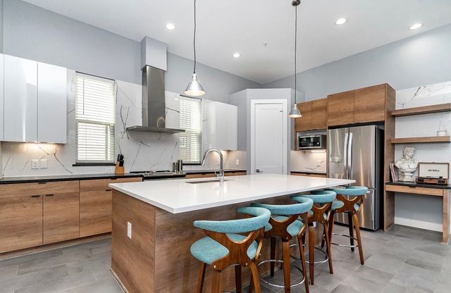 2239 Lovedale Avenue 105, Dallas, TX 75235